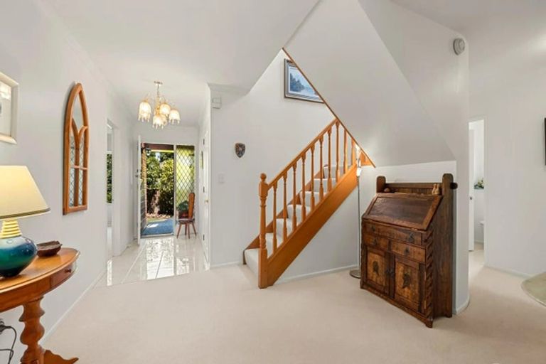 Photo of property in 29 Hinau Street, Woburn, Lower Hutt, 5011