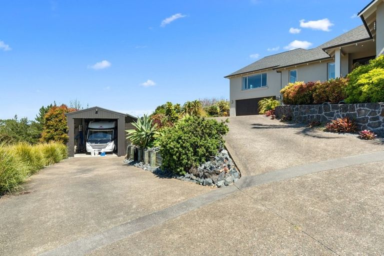 Photo of property in 104 Vaughans Road, Long Bay, Albany, 0792