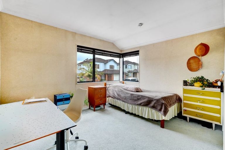 Photo of property in 45a Redoubt Road, Goodwood Heights, Auckland, 2105