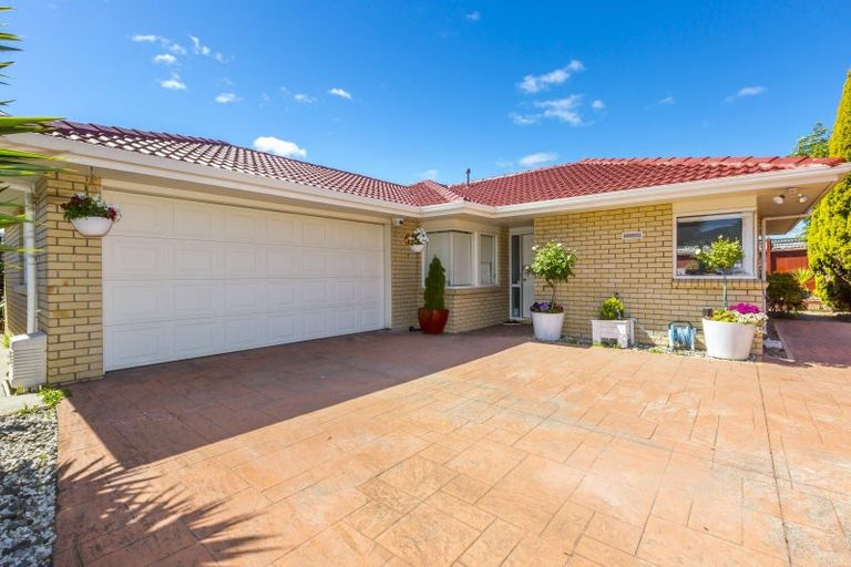 Photo of property in 43 Sheridan Crescent, Trentham, Upper Hutt, 5018