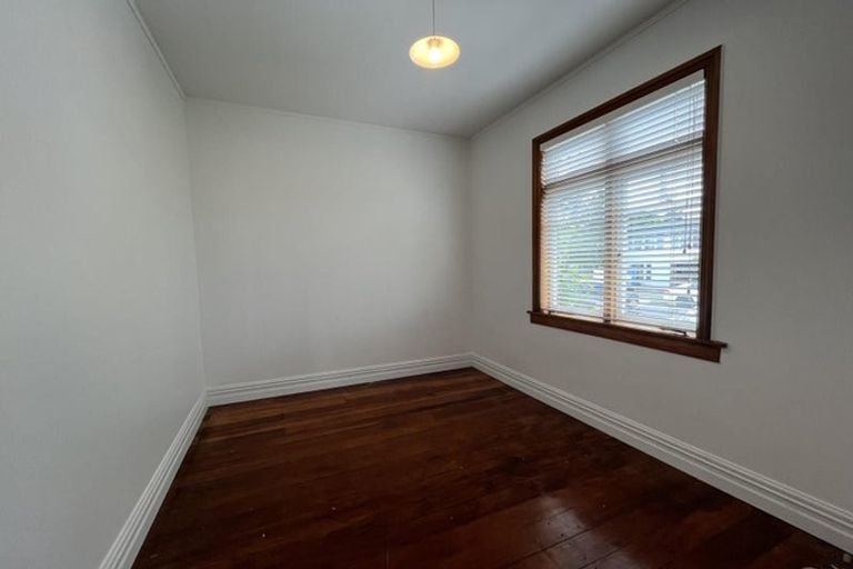 Photo of property in 55 Kamara Road, Glen Eden, Auckland, 0602