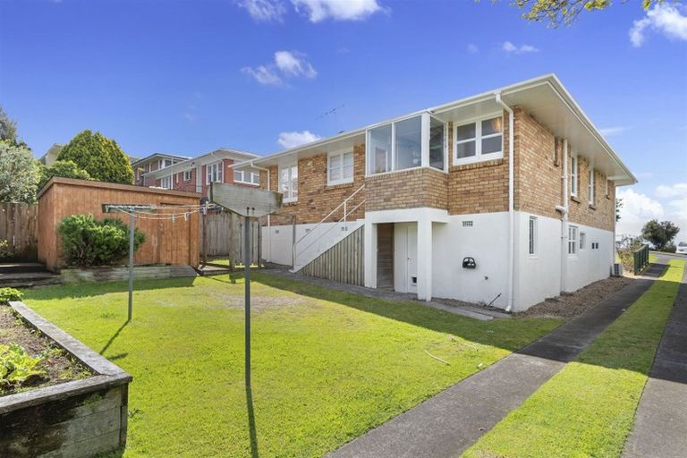 Photo of property in 14 Milton Road, Otumoetai, Tauranga, 3110