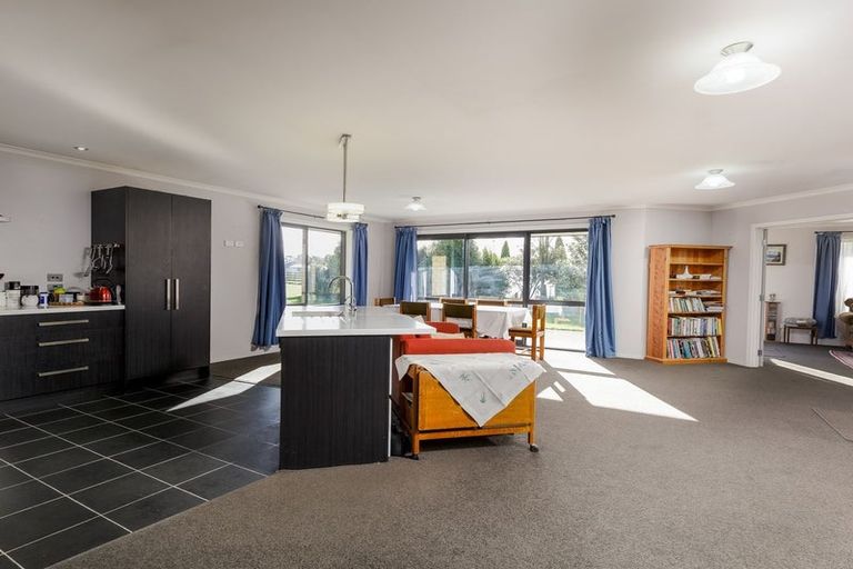 Photo of property in 27 King Street, Waimate, 7924