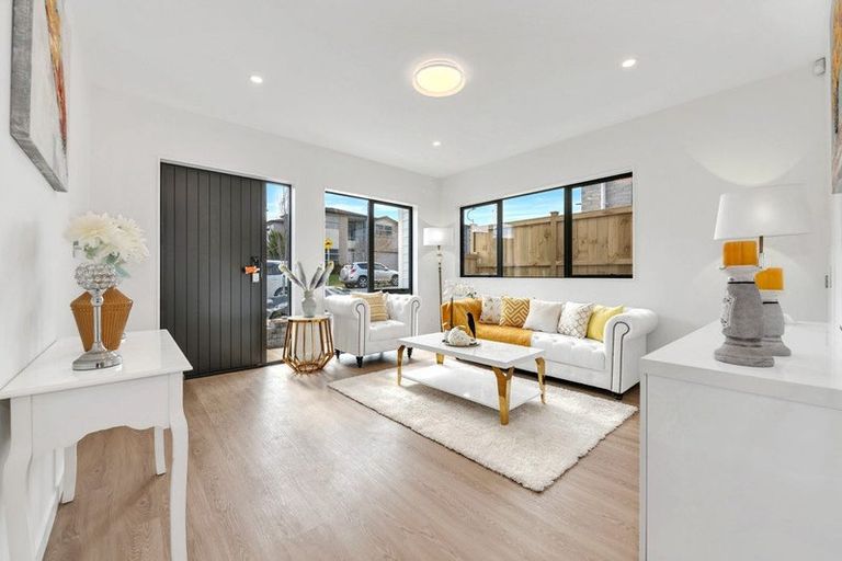 Photo of property in 10 Hughs Way, Flat Bush, Auckland, 2019
