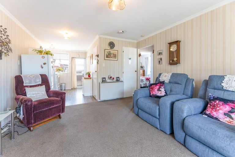 Photo of property in 1/187 Pages Road, Wainoni, Christchurch, 8061