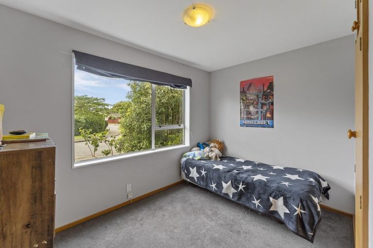 Photo of property in 1 Birdling Place, Halswell, Christchurch, 8025