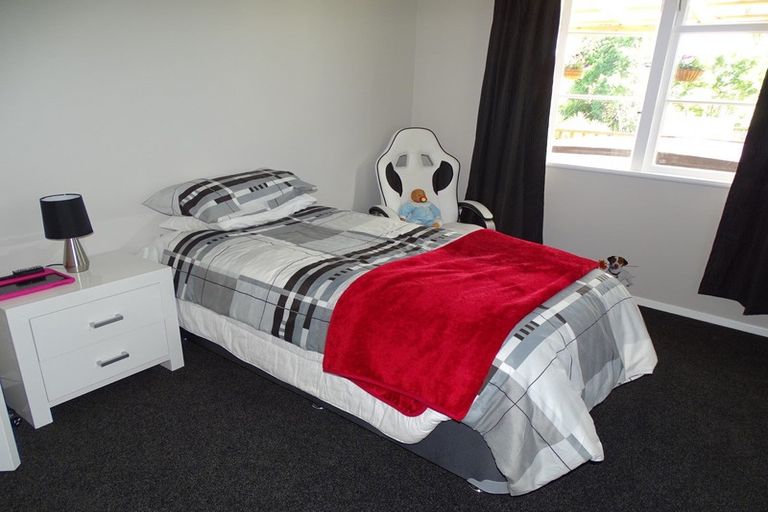 Photo of property in 74 Aorangi Road, Paeroa, 3600