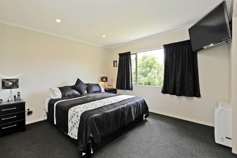 Photo of property in 35 Waterhouse Street, Taradale, Napier, 4112
