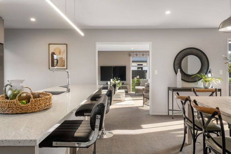 Photo of property in 8 Whincops Road, Halswell, Christchurch, 8025