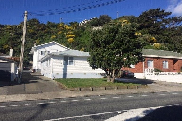 Photo of property in 2/72b Ira Street, Miramar, Wellington, 6022