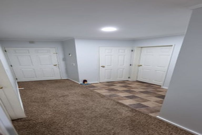 Photo of property in 11 Kotuku Drive, Paraparaumu Beach, Paraparaumu, 5032