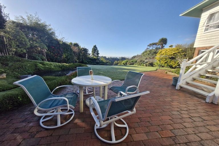Photo of property in 542 South Titirangi Road, Titirangi, Auckland, 0604