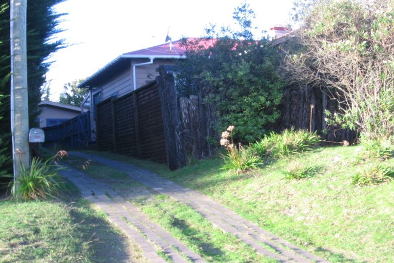 Photo of property in 29 Hemara Street, Waikanae Beach, Waikanae, 5036