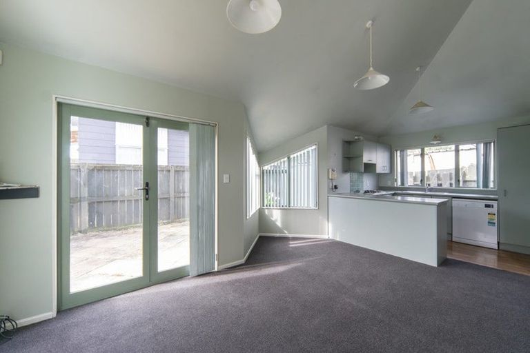 Photo of property in 4/15 Lyon Street, Frankton, Hamilton, 3204