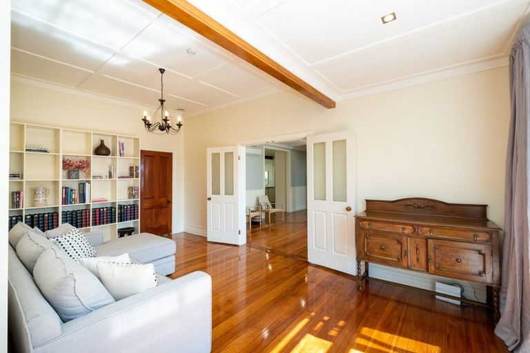 Photo of property in 50 Arataki Road, Havelock North, 4130