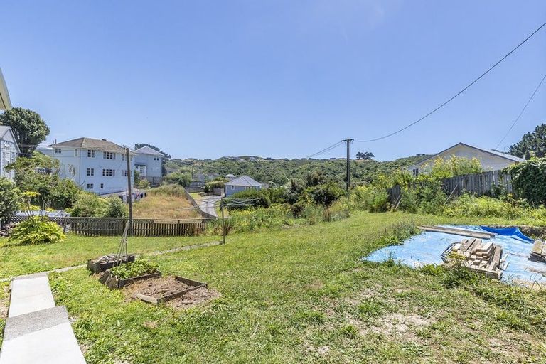 Photo of property in 23 Chew Place, Ranui, Porirua, 5024