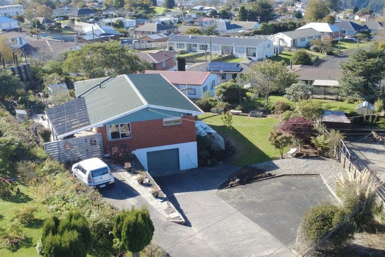 Photo of property in 8 Domigan Street, Brockville, Dunedin, 9011