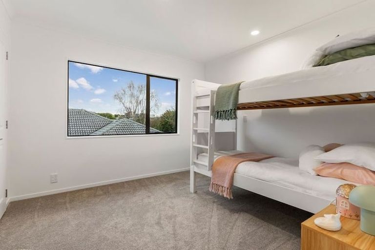 Photo of property in 18a Bushlands Drive, Albany, Auckland, 0632