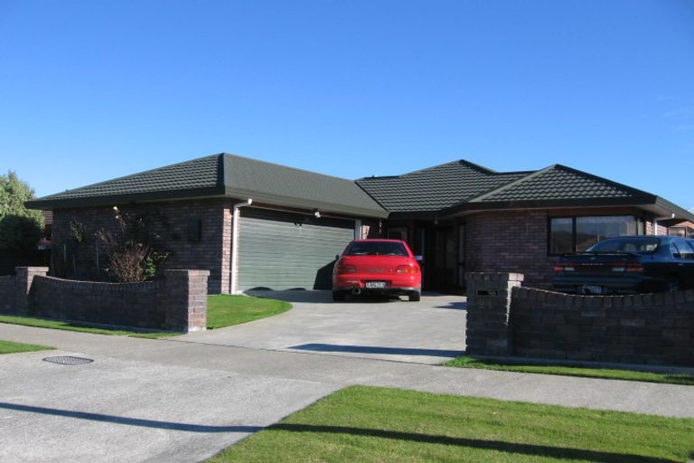Photo of property in 21 Montana Way, Milson, Palmerston North, 4414