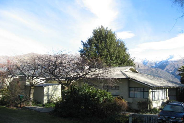 Photo of property in 2/61 Stratford Terrace, Wanaka, 9305