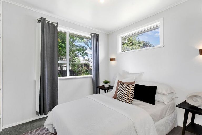 Photo of property in 13 Cooper Place, Papakura, 2110