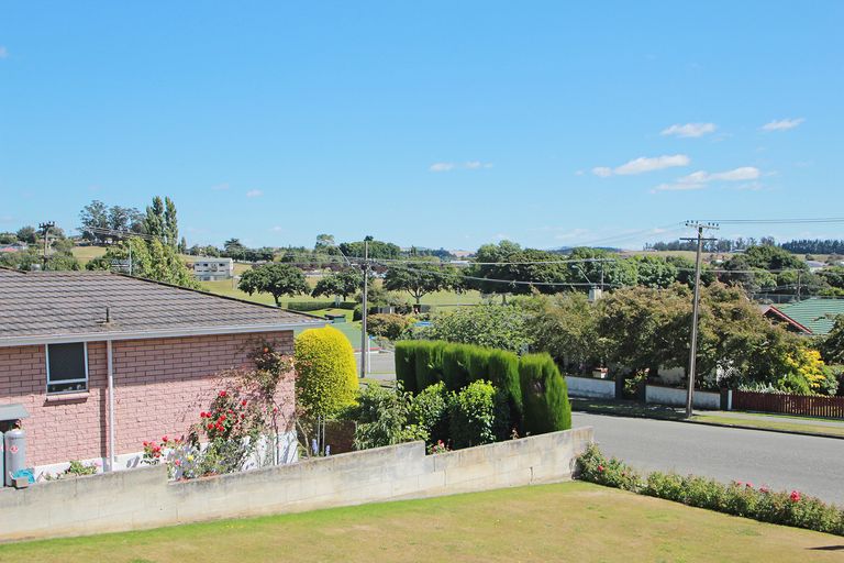 Photo of property in 57 Arun Street, South Hill, Oamaru, 9400
