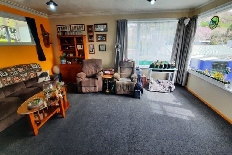 Photo of property in 13 Canna Street, Lawrence, 9532