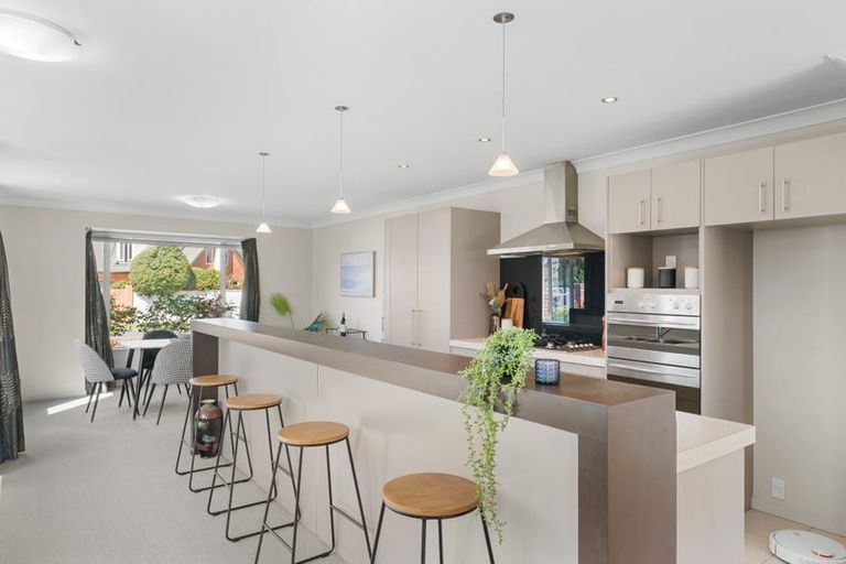 Photo of property in 313 Withells Road, Avonhead, Christchurch, 8042