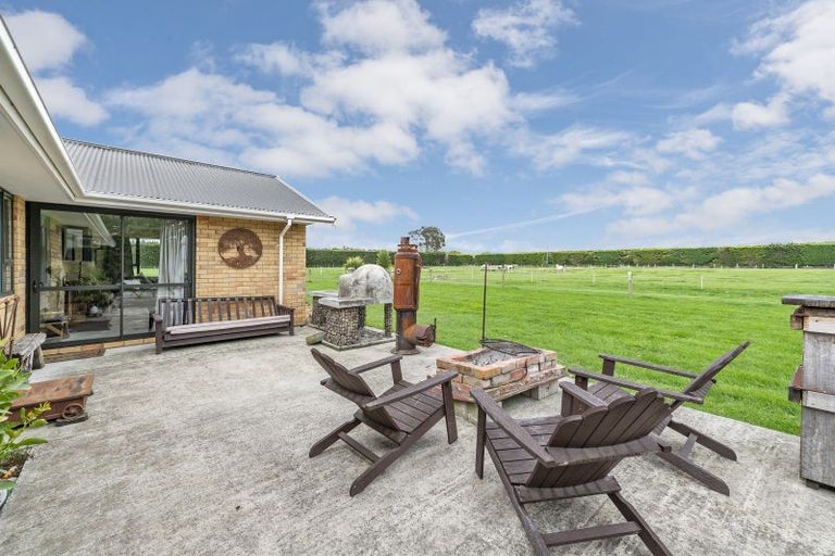 Photo of property in 224 Amberley Beach Road, Amberley, 7481