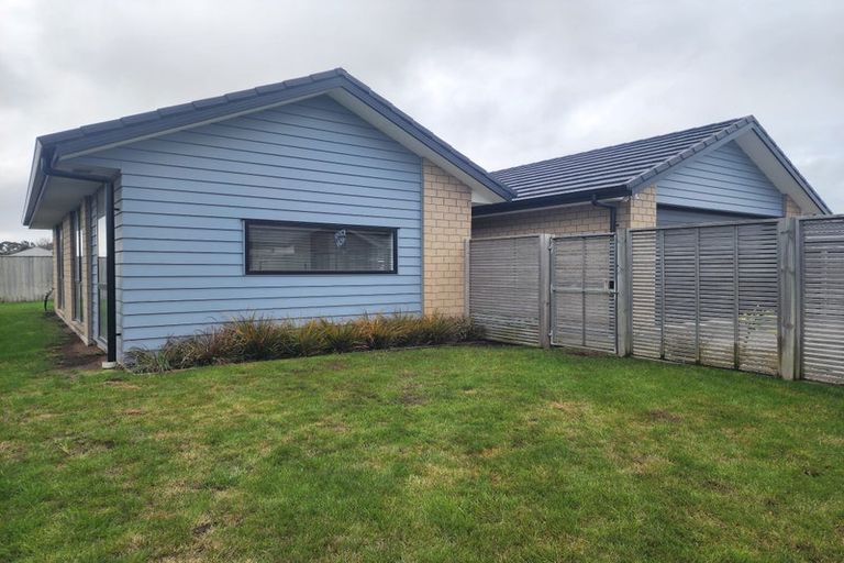 Photo of property in 10 Coprosma Road, Wigram, Christchurch, 8025
