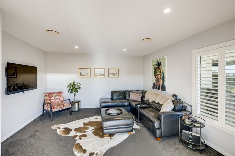 Photo of property in 145 Arataki Road, Havelock North, 4130