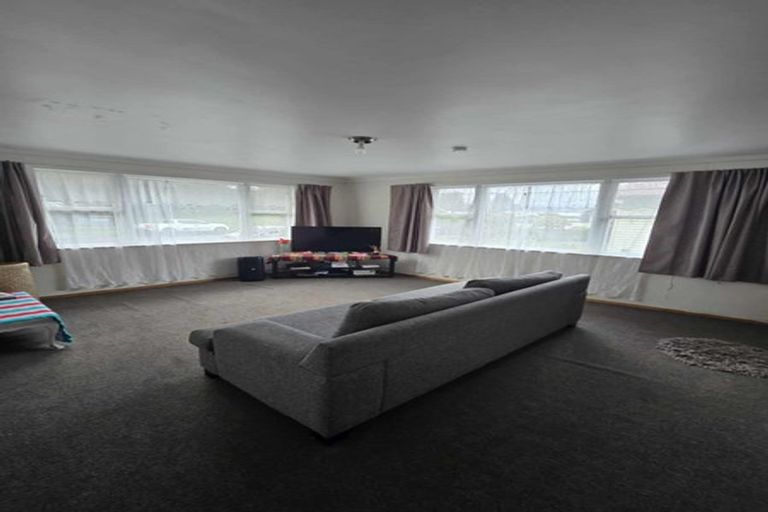 Photo of property in 246 Taita Drive, Taita, Lower Hutt, 5011