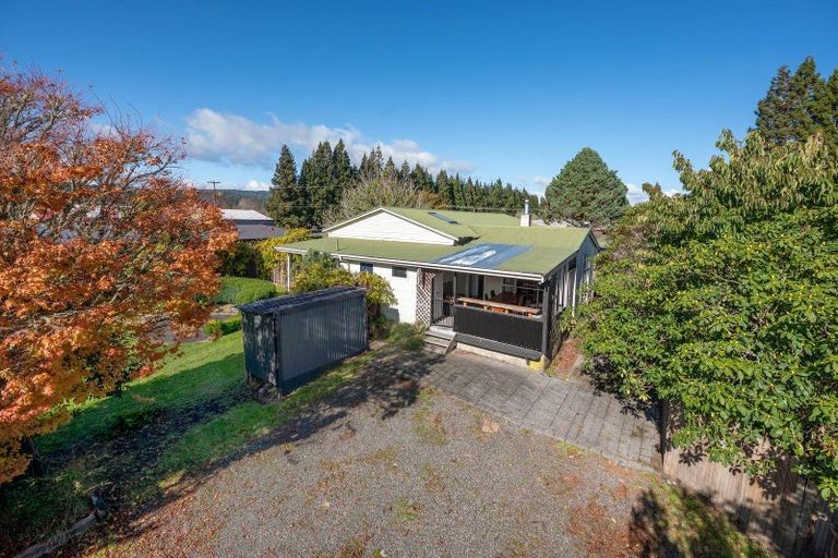 Photo of property in 33 Owhango Road, Owhango, 3990