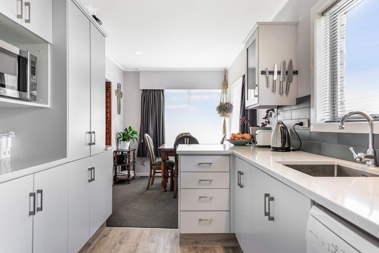 Photo of property in 29 Ashurst Avenue, Pukete, Hamilton, 3200