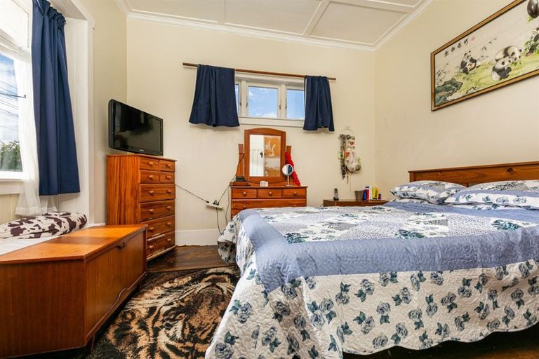 Photo of property in 53 Moa Road, Point Chevalier, Auckland, 1022