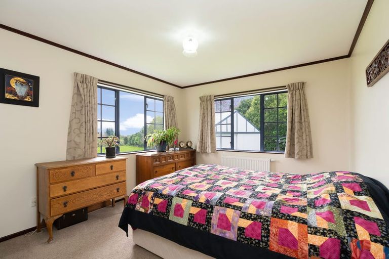 Photo of property in 33 Railway Terrace, Ohau, Levin, 5570