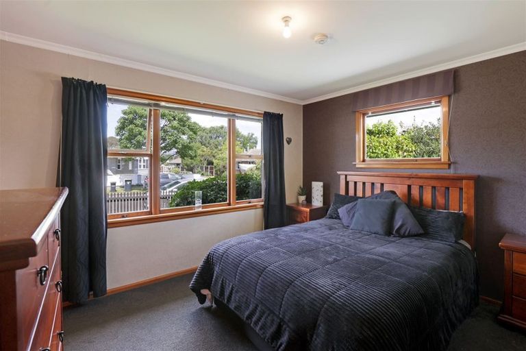 Photo of property in 23 Damien Place, Bromley, Christchurch, 8062