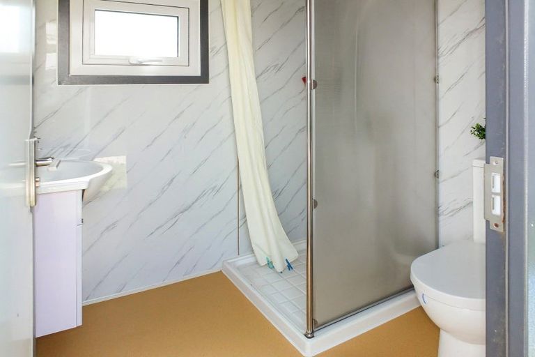 Photo of property in 55 Koputara Road, Himatangi Beach, Foxton, 4891