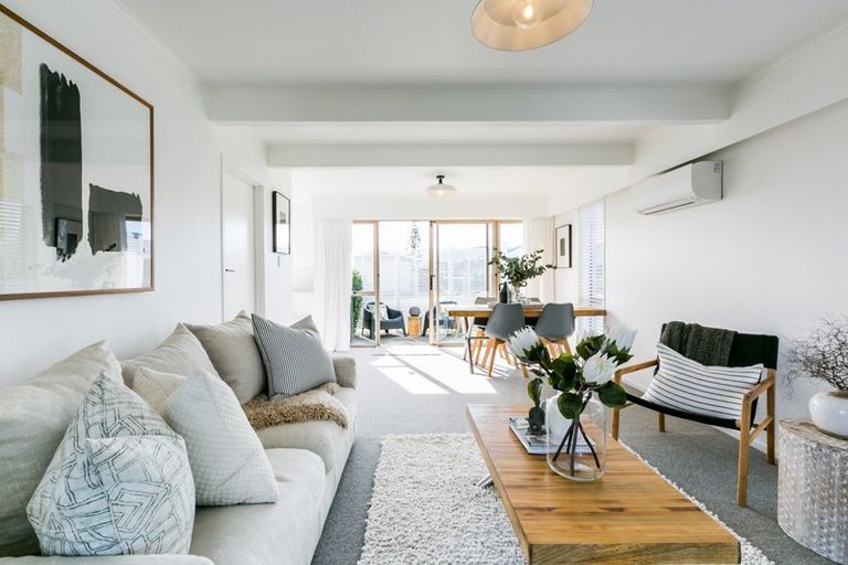 Photo of property in 1/1 Goddard Lane, Havelock North, 4130