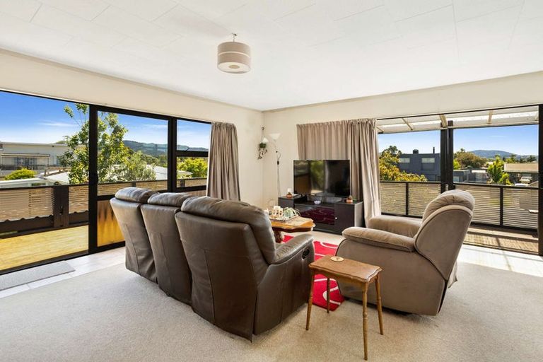 Photo of property in 9 Catherine Crescent, Whitianga, 3510