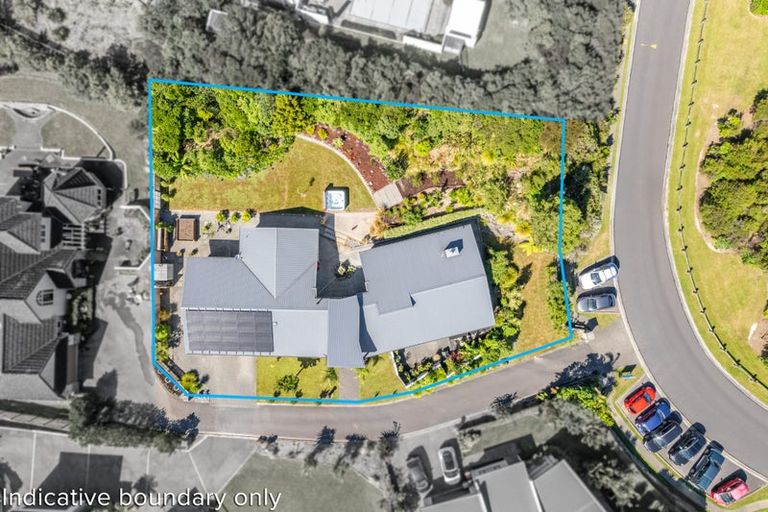 Photo of property in 41 Mount Marua Way, Timberlea, Upper Hutt, 5018