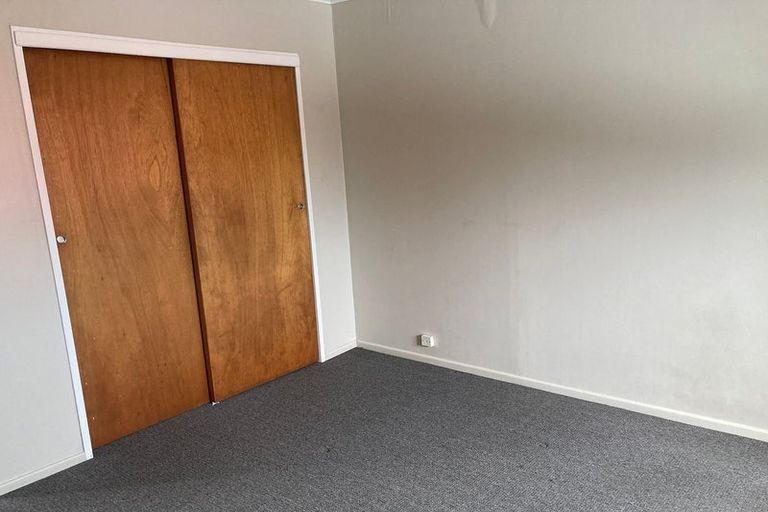 Photo of property in 10a Elizabeth Street, Moera, Lower Hutt, 5010