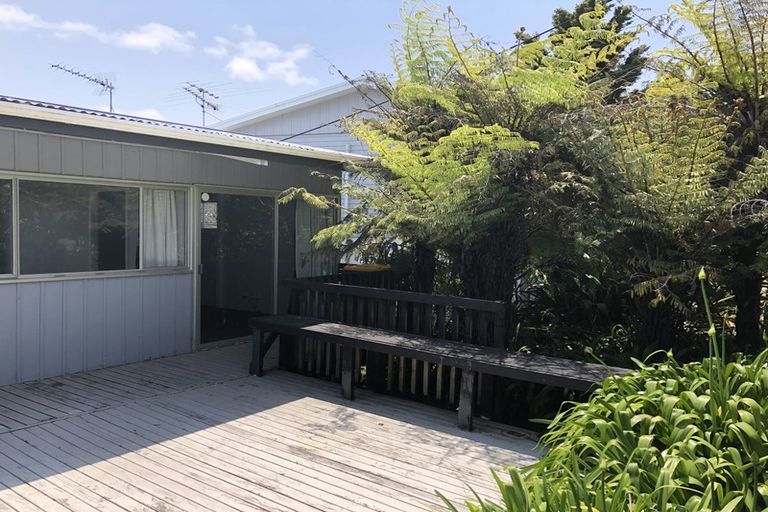 Photo of property in 106 Hibiscus Coast Highway, Red Beach, 0932