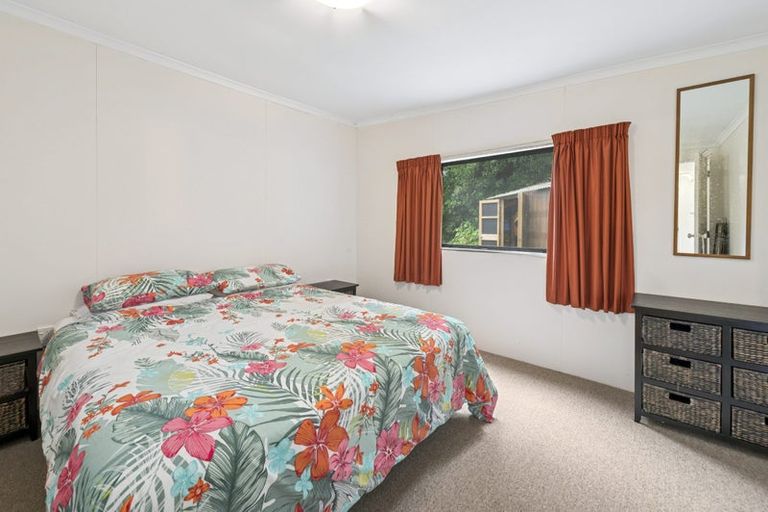 Photo of property in 11 Chingford Road, Lake Rotoma, Rotorua, 3074