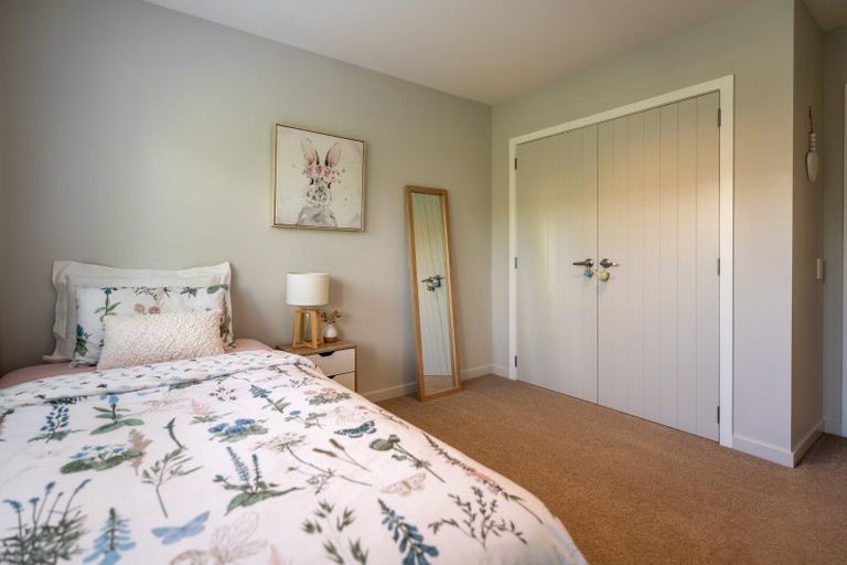 Photo of property in 8 Petrel Close, Paraparaumu Beach, Paraparaumu, 5032