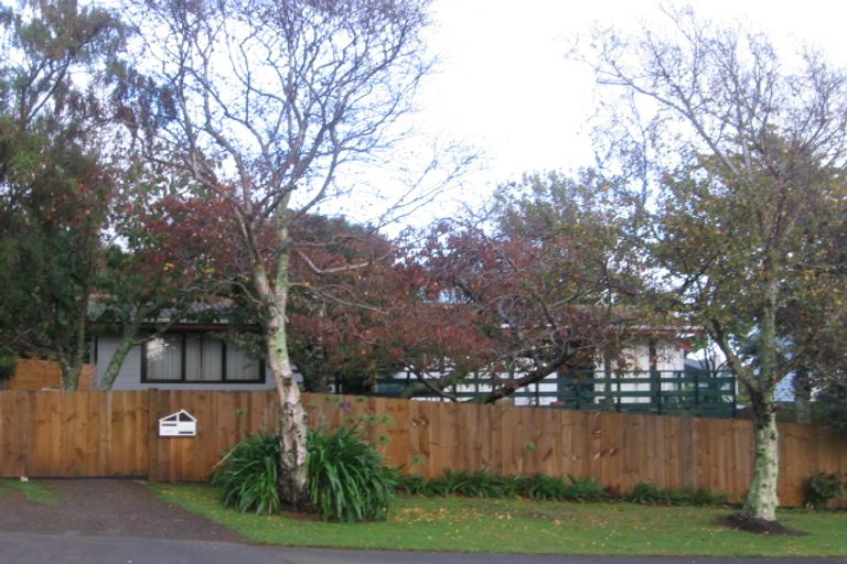 Photo of property in 20a Ruru Street, Waikanae, 5036