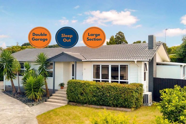 Photo of property in 26 Bodi Place, Te Atatu South, Auckland, 0610