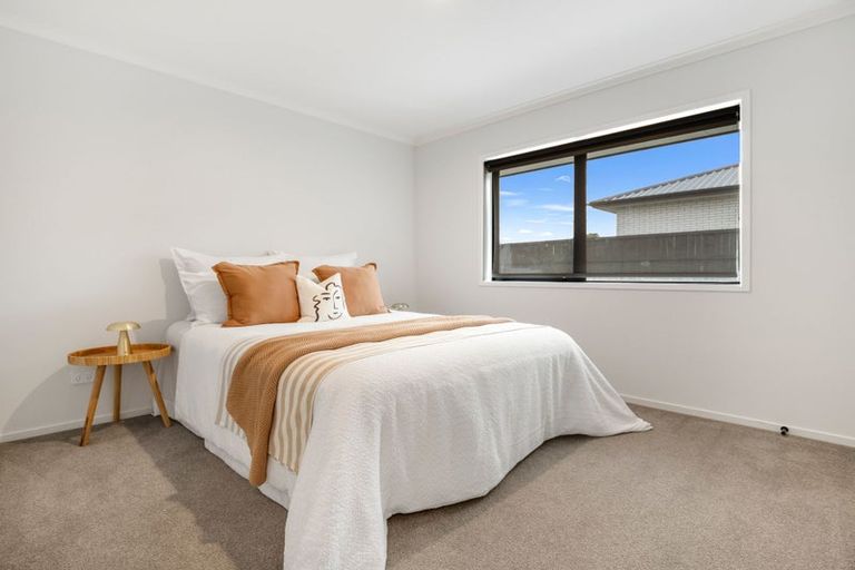 Photo of property in 32 Waireka Road, Rototuna North, Hamilton, 3210