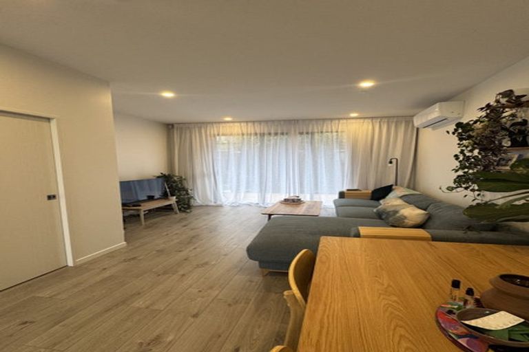Photo of property in 4/11 Jaemont Avenue, Te Atatu South, Auckland, 0610