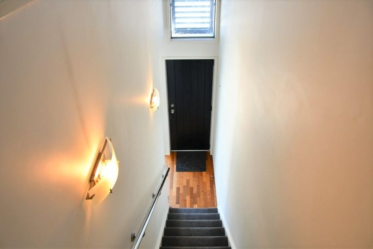 Photo of property in 2/23 Marama Street, Frankton, Hamilton, 3204